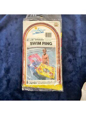 The Wet Set 28" 28" 59210 Inflatable Swim Ring 1983 Design HTF Rare Unique Shape
